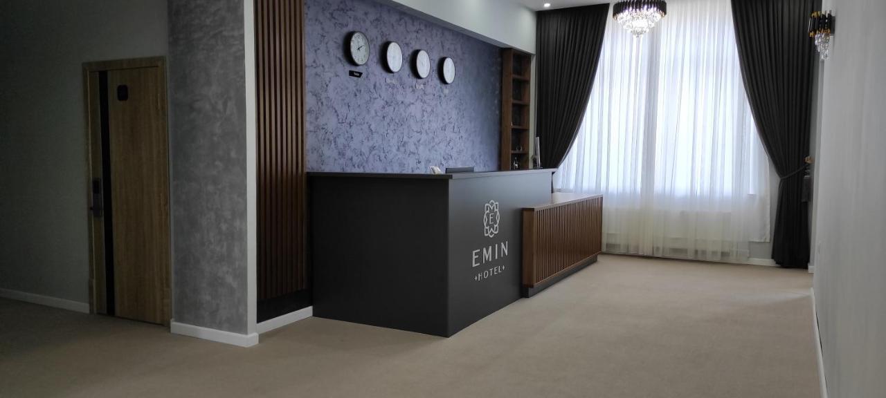 Emin Hotel Fergana Exteriér fotografie